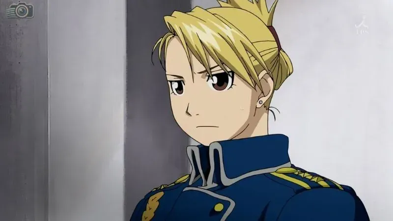Riza Hawkeye 37