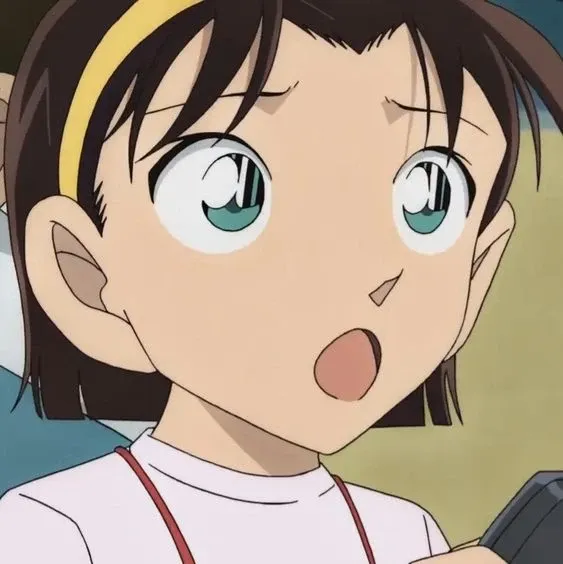 Ayumi Yoshida 04