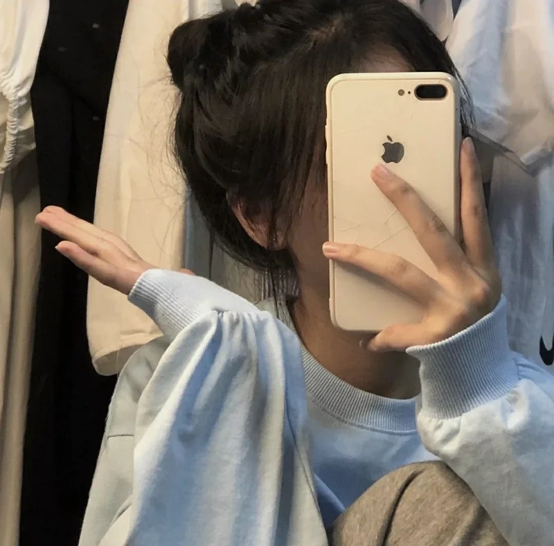 Phong cách sang trọng với ảnh đại diện instagram đẹp